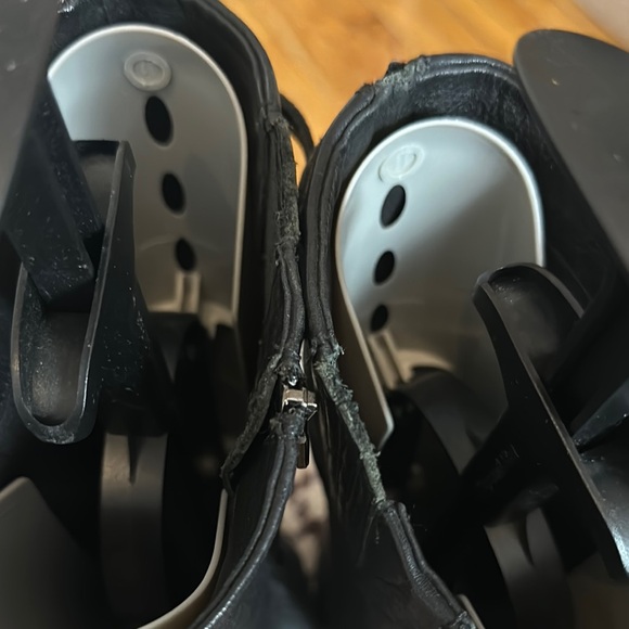 Boots. - Picture 5 of 16